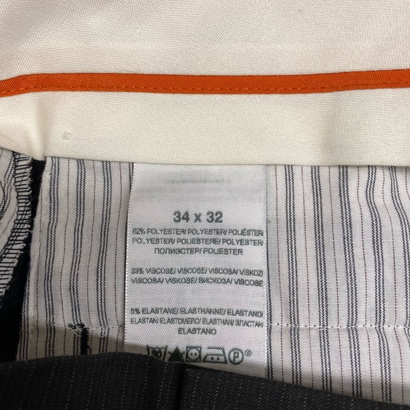 DOCKERS Men’s Dress pants- like new - Picture 2 of 5